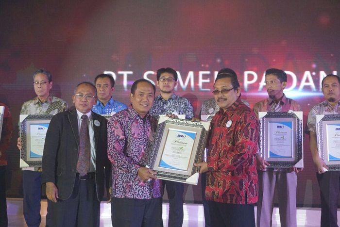 Petrokimia Gresik Sabet 3 Platinum dan 1 Gold dalam Indonesian CSR Award