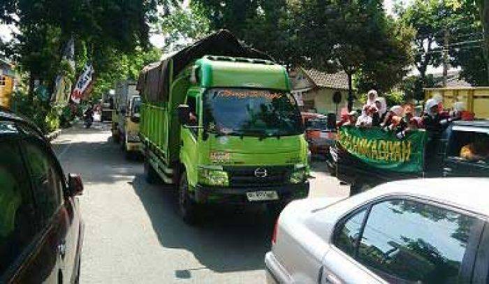 Ada Pawai Taaruf Musda Muhammadiyah, Jalan Surabaya-Semarang Macet