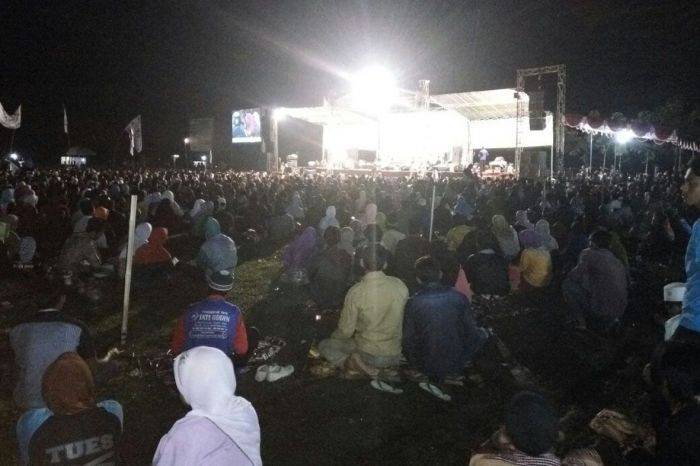 KH Ali Shodiqin: Kerjakan Salat  Subuh, Dunia akan Mengejarmu