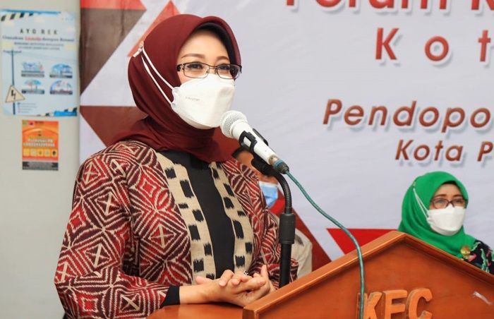 Pemkot Bersama Forum Komunikasi Cak dan Ning Kota Pasuruan Gelar Kerja Bakti di Panggungrejo