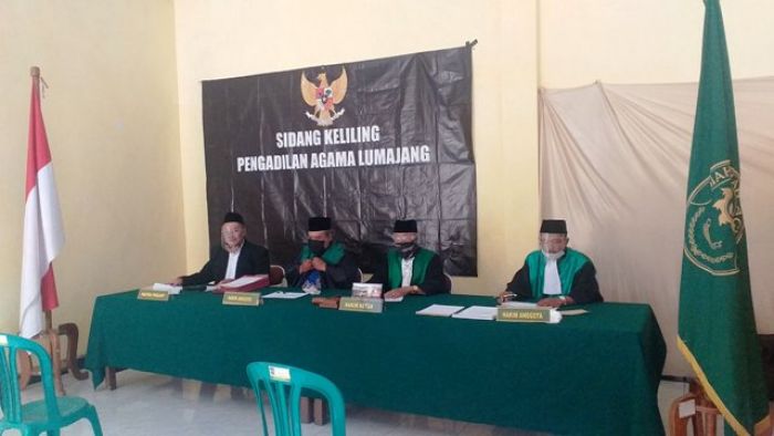 Dekatkan Layanan dengan Masyarakat, Pengadilan Agama Lumajang Gelar Sidang Keliling di Desa Condro