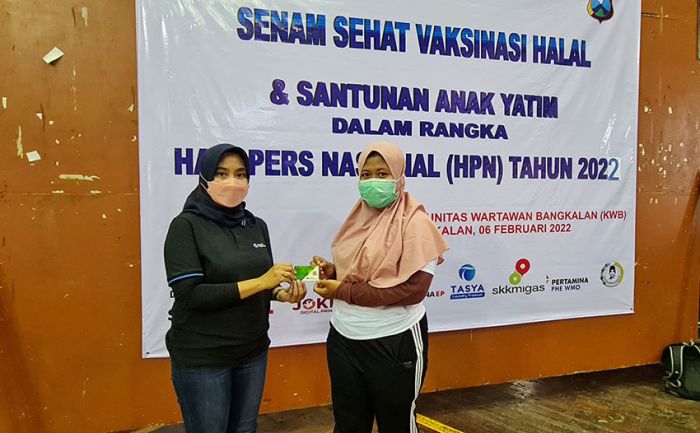 Peringati HPN, BPJS Ketenagakerjaan Serahkan Asuransi untuk Awak Media di Bangkalan