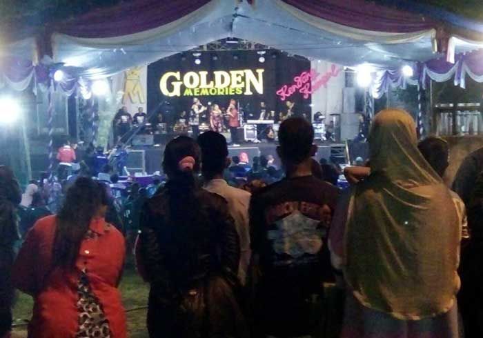 ​Ribuan Warga Banyuwangi Padati Konser Golden Memories Kendang Kempul Ravi Management