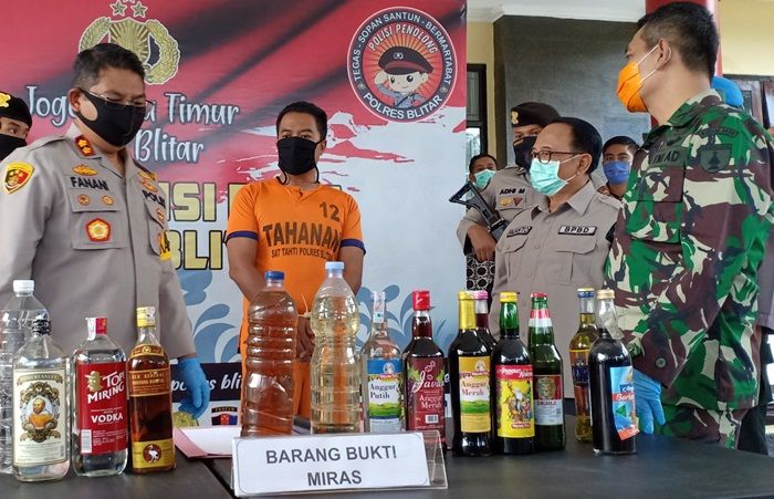 Tewaskan 8 Orang, Penjual Miras Oplosan di Kademangan Blitar Dijerat Pasal Berlapis