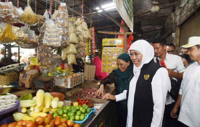 Jelang Panen Raya, Gubernur Khofifah Minta Distribusi Beras untuk Masyarakat Dipercepat