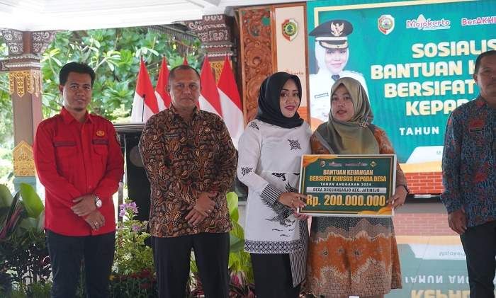 156 Desa Kabupaten Mojokerto Digelontor Bantuan Keuangan Rp71,2 Miliar