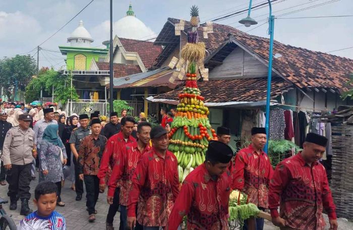 Lestarikan Budaya, Warga Dooro Gresik Gelar Sedekah Bumi