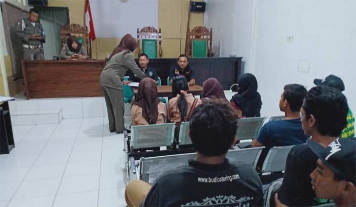 18 Pelajar Bolos di Sidoarjo Terjaring Razia, 6 di antaranya Diamankan saat Teler Usai Pesta Miras