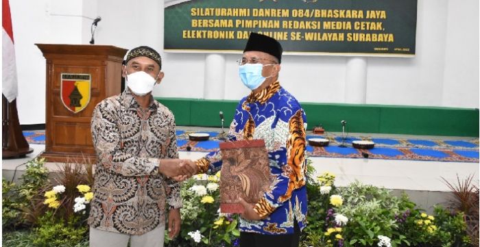 ​Danrem 084/BJ Silaturahmi dengan Pemred se-Surabaya