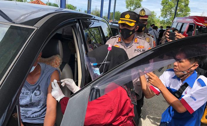 Peringati Hari Bhayangkara ke-75, Polres Pamekasan Luncurkan Drive Thru Vaksinasi Covid-19