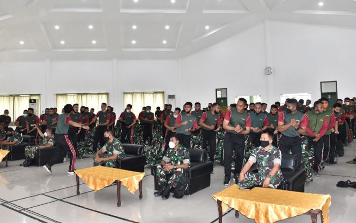 Komcad Jajaran Korem 084/BJ Terima Pembekalan