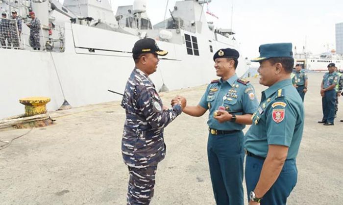 Satgas Port Visit 2019 Singgahi Balikpapan