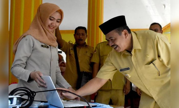 Cegah Corona, Kantor Pemkab, Kecamatan, Desa, dan Sekolah di Mojokerto Disemprot Disinfektan