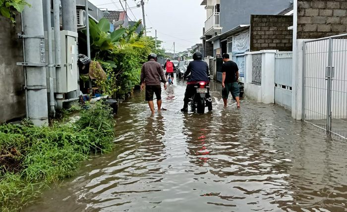 T​anggul Sungai Jebol, Perum Kwadungan Permai Kediri Terendam Lagi