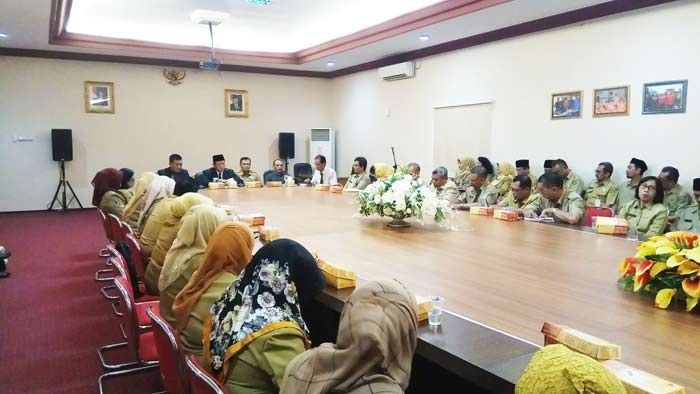 Diwaduli Pungli Seragam, Wawali Kota Mojokerto Copot Kasek SDN Wates V