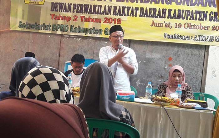 Empat Tahun Tak Diperbaiki, Warga Gending Protes JPD Longsor