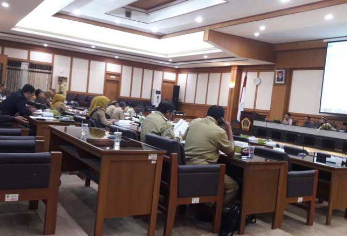 Tingkatkan Ekonomi Desa, DPRD Gresik Buat Ranperda BUMDes