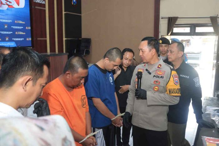 Beraksi di Blitar, Komplotan Pecah Kaca Mobil Gasak Rp100 Juta