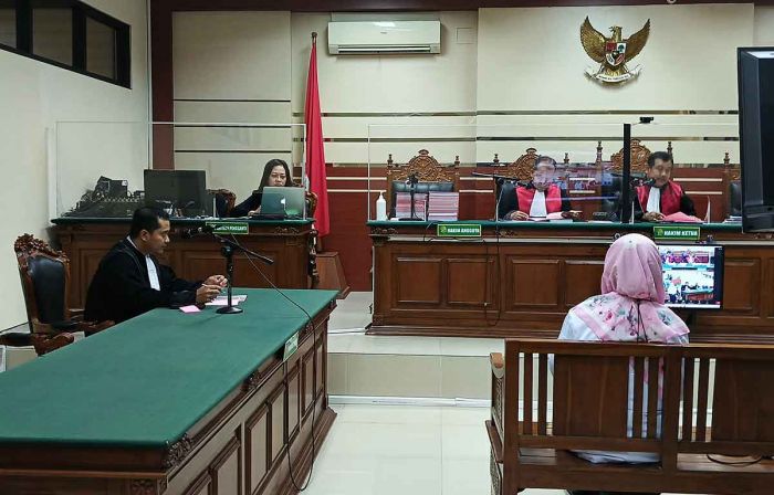 Farda dan Riyan Mulai Jalani Sidang Kasus Korupsi Hibah UMKM di Diskoperindag Gresik