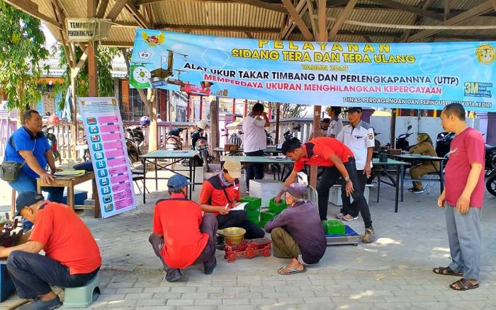 Lindungi Pembeli dan Pedagang, Pemkot Kediri Lakukan Tera Ulang Alat UTTP