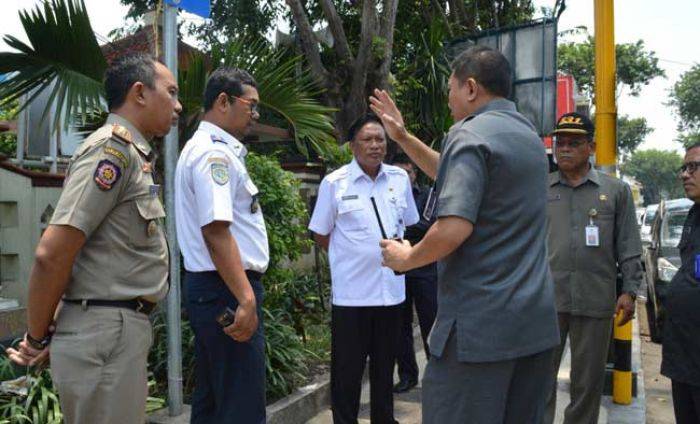 Hari Pertama Uji Coba Terminal Peziarah Maulana Malik Ibrahim Sukses