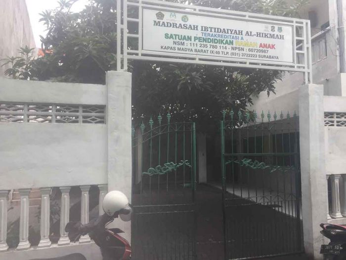 Bejat! Oknum Guru Madrasah di Surabaya Cabuli 10 Siswanya