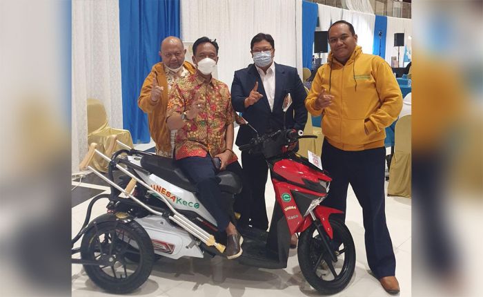 Unesa Launching Sepeda Motor Elektrik Bagi Disabilitas