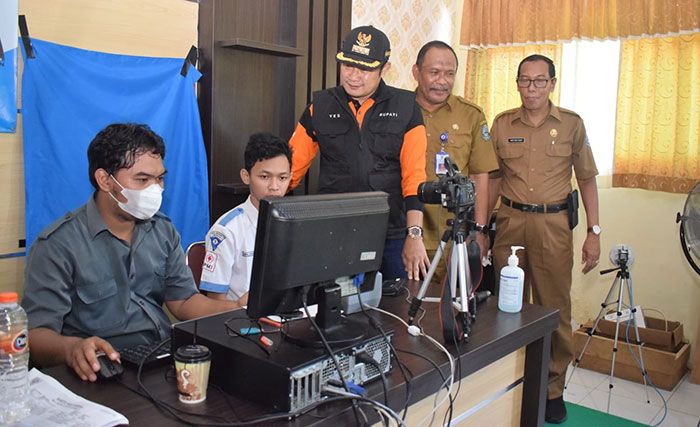 Disdukcapil Lamongan Gelar Perekaman e-KTP bagi Pelajar