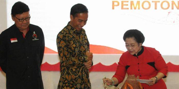 Instrans: Diyakini, PDIP Panik Karena Samad Tak Mau Barter Kasus  