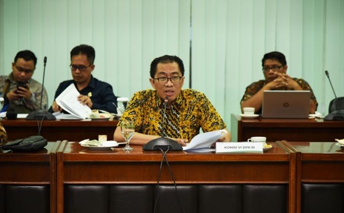 Ketua Komisi IV DPR RI Minta Warga Propas Waspadai Virus Corona