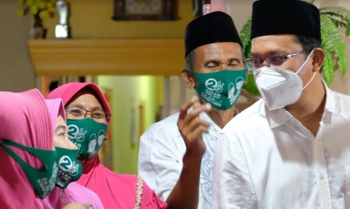 Ditemui Langsung, Ibu-ibu Muslimat Candi Mantap Pilih Gus Muhdlor-Subandi