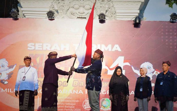 Kirab Pemilu 2024 Jalur VI Tiba di Banyuwangi