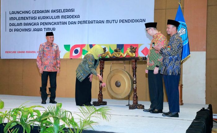 Dukung Akselerasi IKM, Gubernur Khofifah Target IKM di Jatim Capai 100 Persen TA 2023/2024