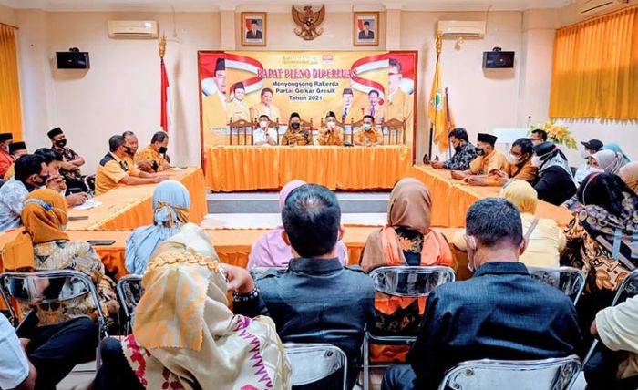 Hadiri Rapat Pleno Golkar Gresik, Gus Yani Ajak Sukseskan Program Nawa Karsa