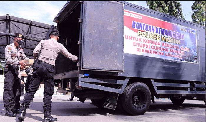 Polres Madiun Kirim Bantuan untuk Ringankan Beban Korban Erupsi Semeru