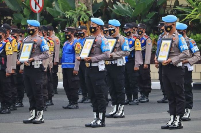 ​12 Polisi Dipecat, Terlibat Penipuan, Narkoba dan Disersi