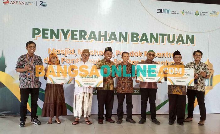  Ramadhan 2023, Petrokimia Gresik Beri Bantuan untuk Pengurus Tempat Ibadah, Ponpes dan Panti Asuhan