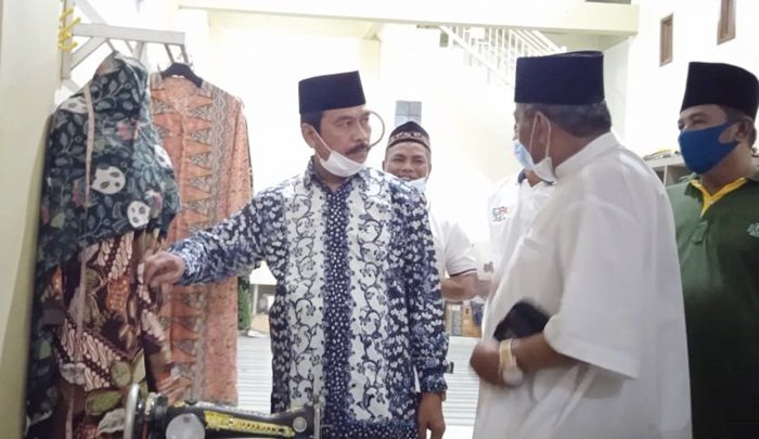 Jika Menang, Qosim Janji Bakal Buka Akses Pemasaran Batik Khas Gresik Seluas-luasnya