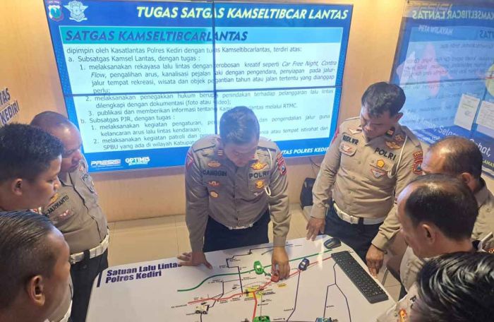 Libur Nataru, Sejumlah Ruas Jalan Perbatasan di Kabupaten Kediri Mulai Dipadati Kendaraan