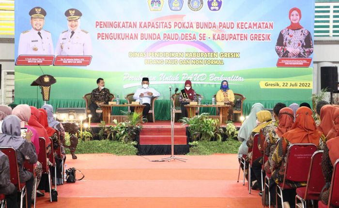 Hadiri Pelantikan 730 Bunda PAUD, ini Pesan Bupati Gresik