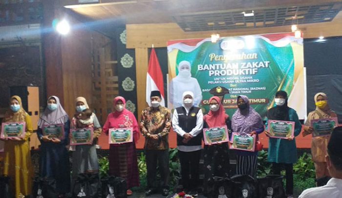 Baznas Jatim Salurkan Zakat Produktif untuk Ratusan Pelaku Usaha Ultra Mikro di Kabupaten Blitar