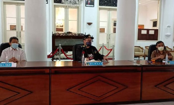 Camat Purwoasri Diduga Minta THR ke Kades, Bupati Kediri Ancam Me-Nonjob-kan