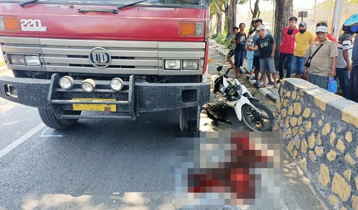 Tergelincir Bibir Aspal, Pemotor Tewas Dilindas Truk Kontainer di Gedangan Sidoarjo