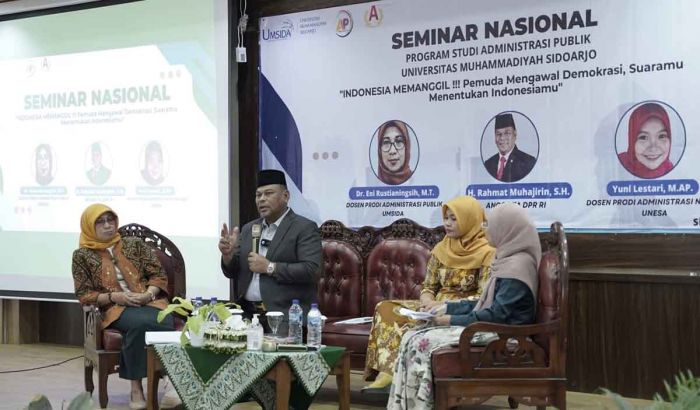 Prodi AP Umsida Gelar Seminar Nasional Mengawal Demokrasi