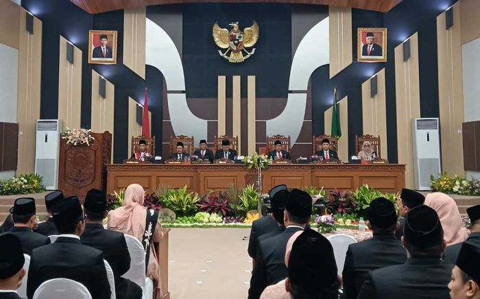 50 Anggota DPRD Kabupaten Pasuruan Terpilih Resmi Dilantik, ini Kesan Pimpinan Periode 2019-2024