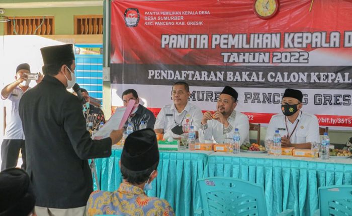 Bupati Gresik Turun Tangan Bantu Selesaikan Persoalan di Desa Sumurber