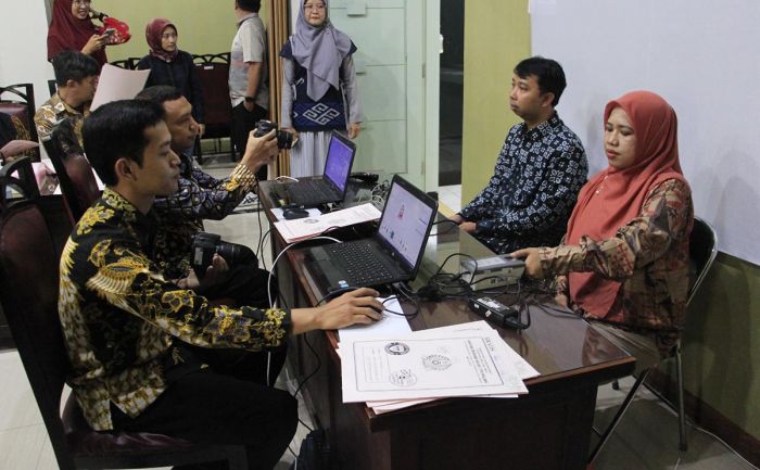 Kantor Imigrasi Malang Gelar Pandangi Karmila di Kantor Inspektorat