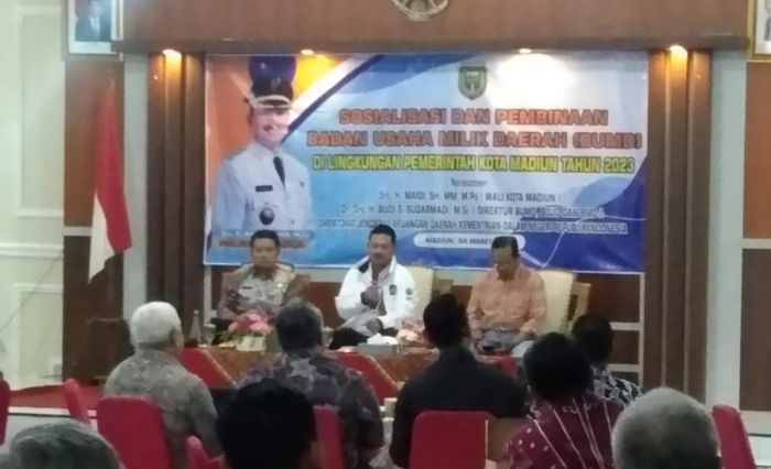 Sampaikan Tugas dan Fungsi BUMD, Wali Kota Madiun Adakan Sosialisasi dan Pembinaan