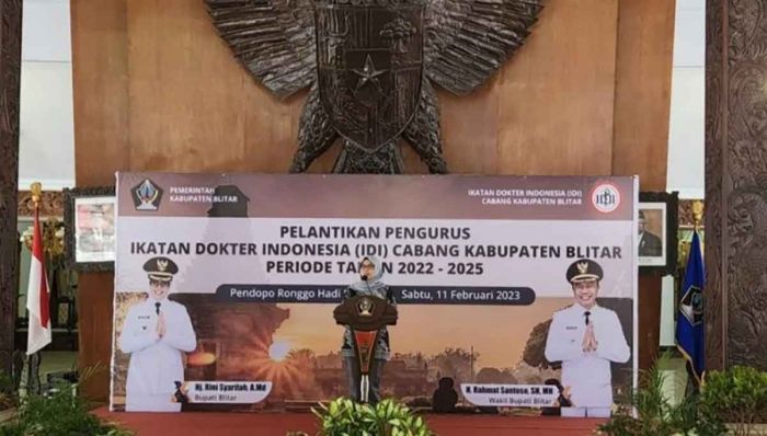 Di Pelantikan IDI Cabang Kabupaten Blitar, Bupati Apresiasi Para Dokter