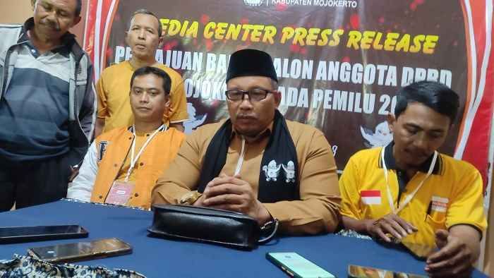 Daftarkan Bacaleg, Hanura Mojokerto Optimis Rebut Kursi di Setiap Dapil